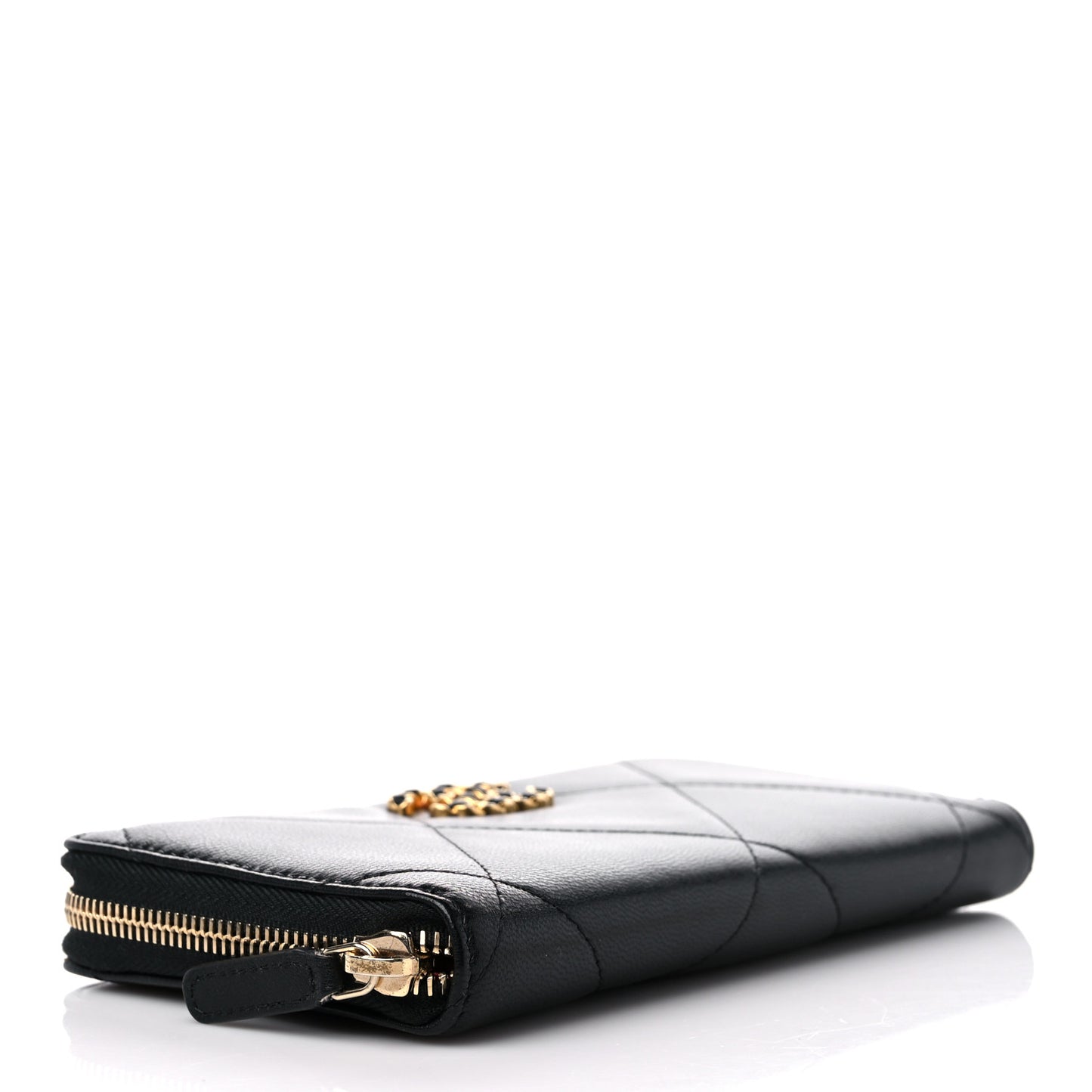 Shiny Goatskin Quilted Chanel 19 Long Zipped Around Wallet Black