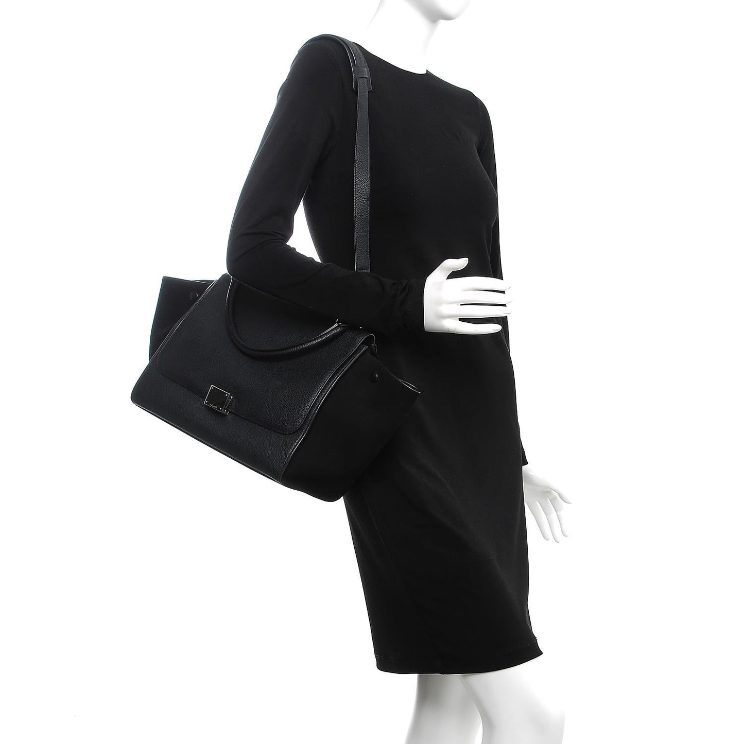 Drummed Calfskin Suede Medium Trapeze Black
