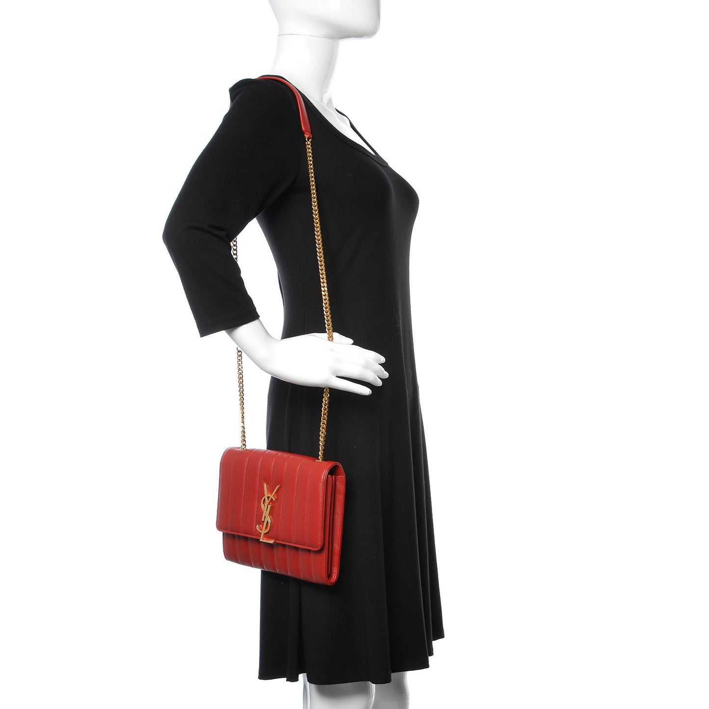 Lambskin Matelasse Monogram Vicky Chain Wallet Rouge Eros