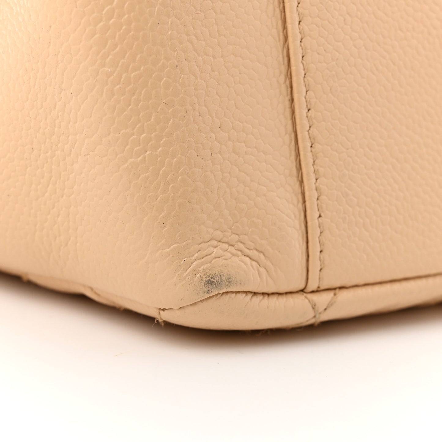 Caviar Quilted Grand Shopping Tote GST Beige Clair