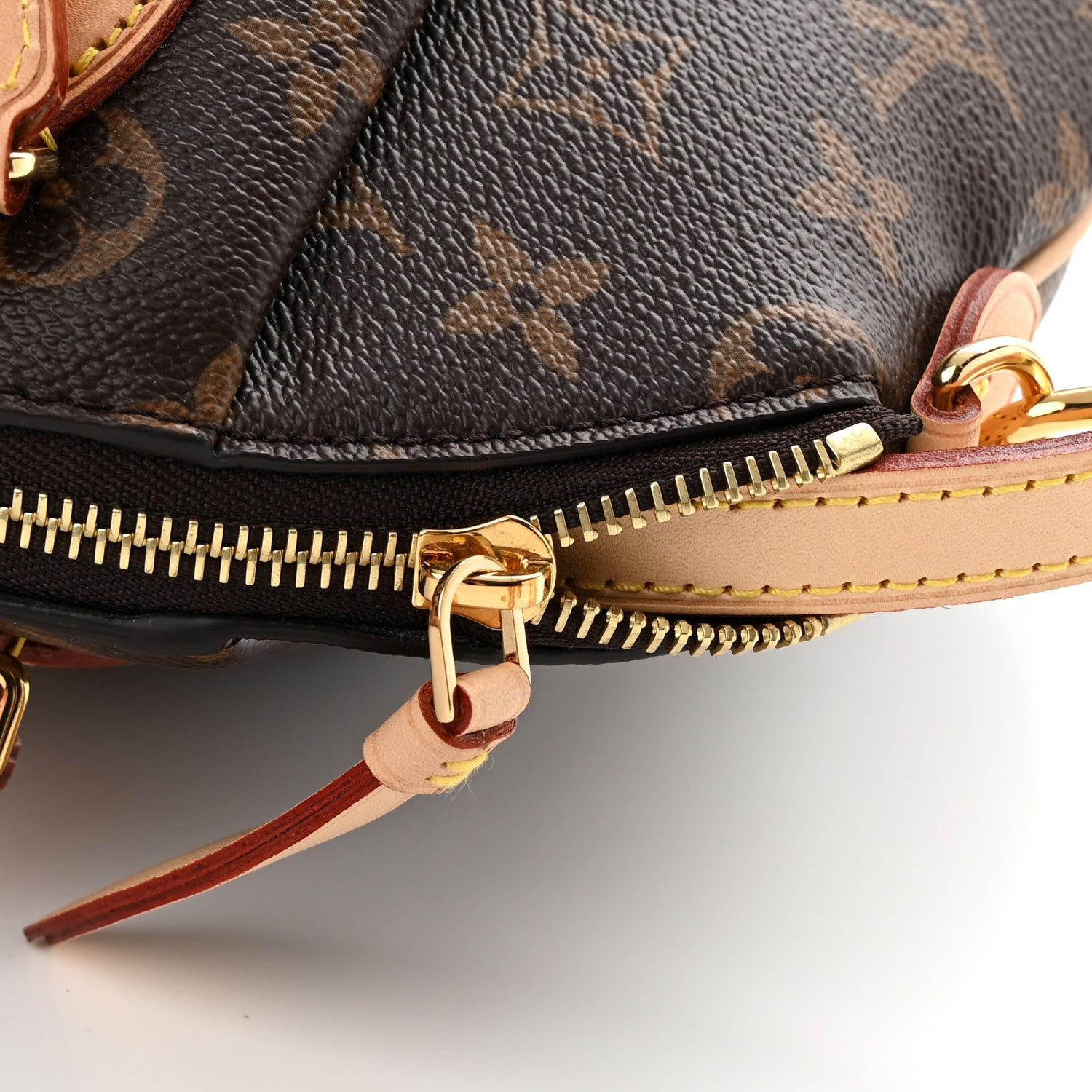Louis Vuitton Monogram Rivoli MM 11 of 11