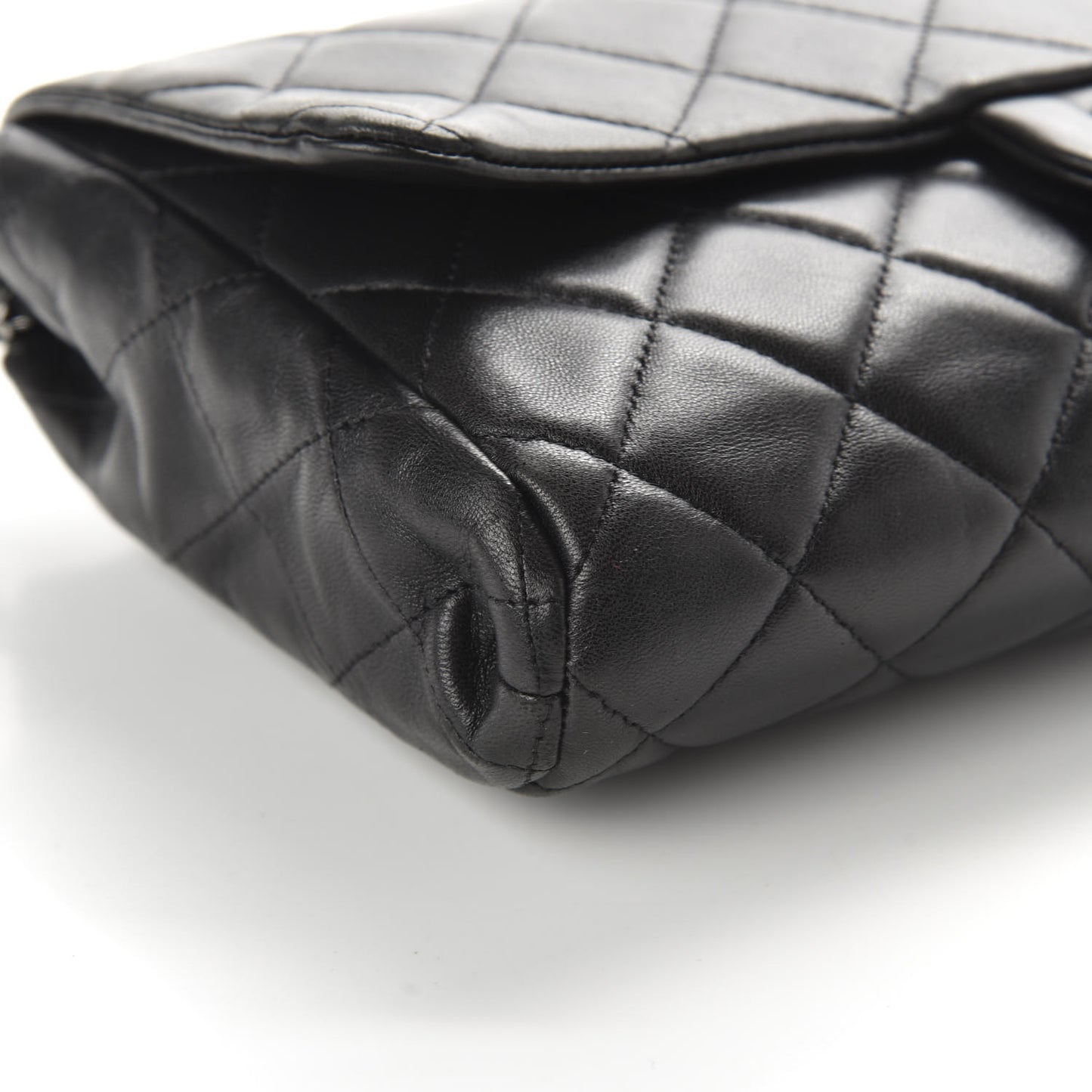 Lambskin Quilted Clutch With Chain Flap Black