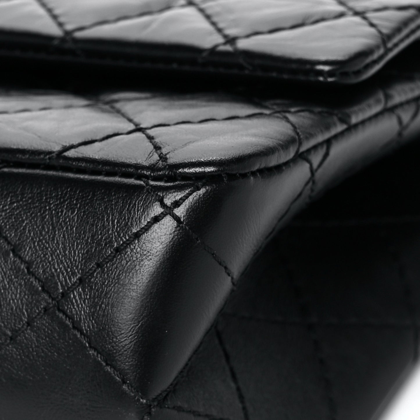 Aged Calfskin Quilted 2.55 Reissue 225 Flap Black