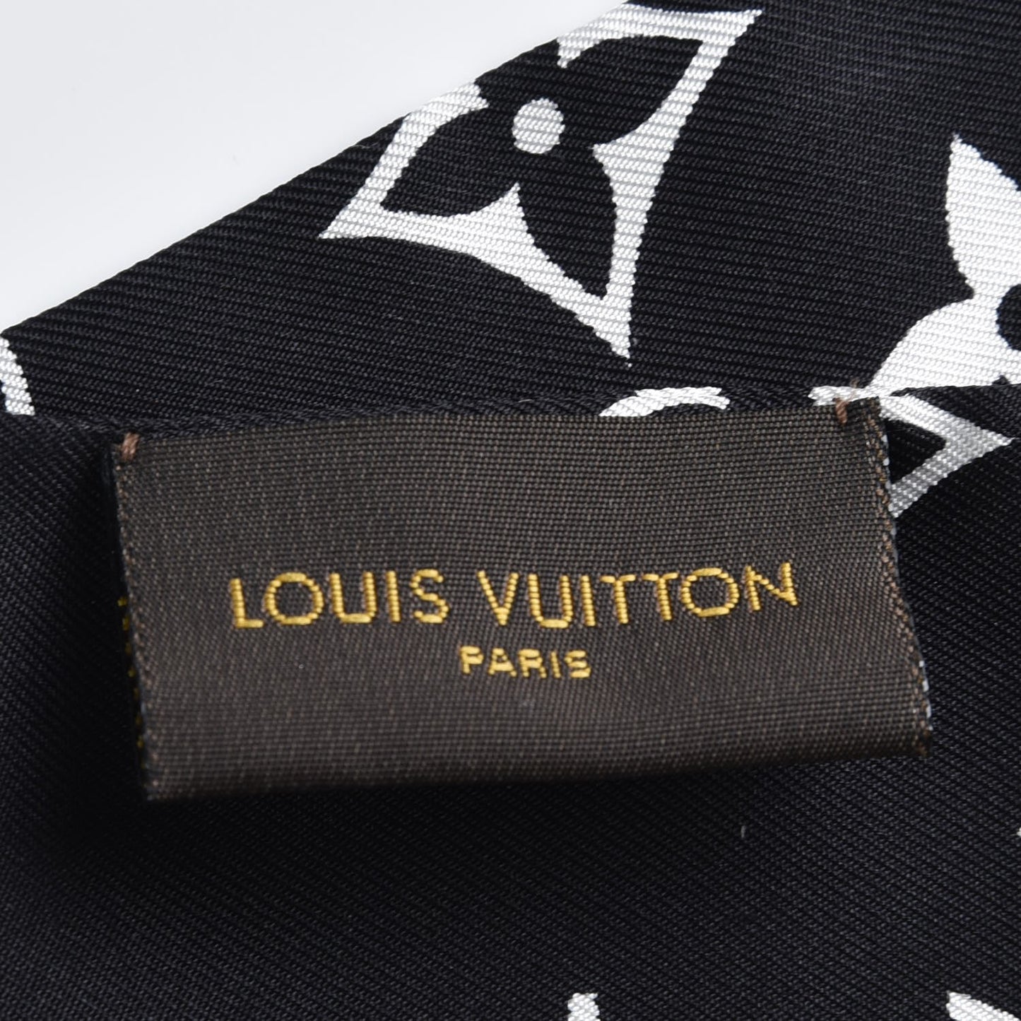 Silk Monogram Confidential Bandeau Black