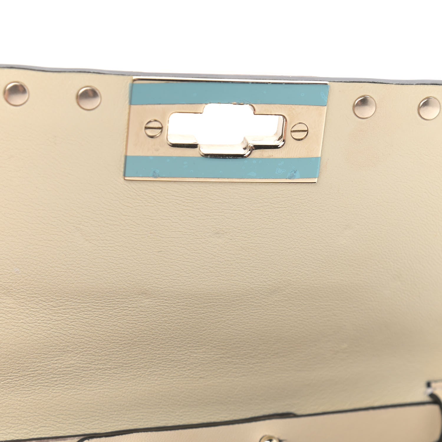 Valentino Garavani Nappa Rockstud Spike Wallet on Chain Light Ivory 7 of 9