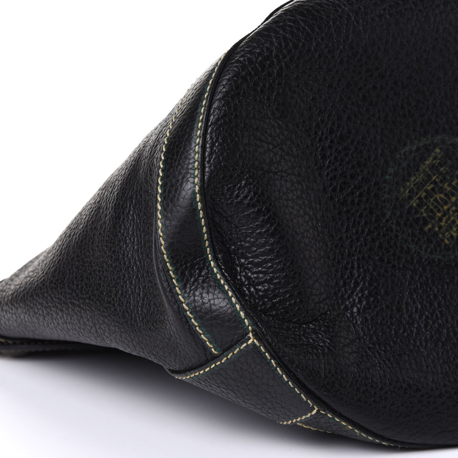 Fendi Vitello Palazzo Bucket Bag Black 15 of 23
