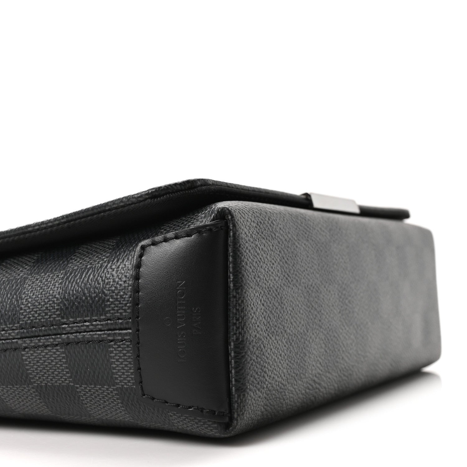 Louis Vuitton Damier Graphite District PM 8 of 10