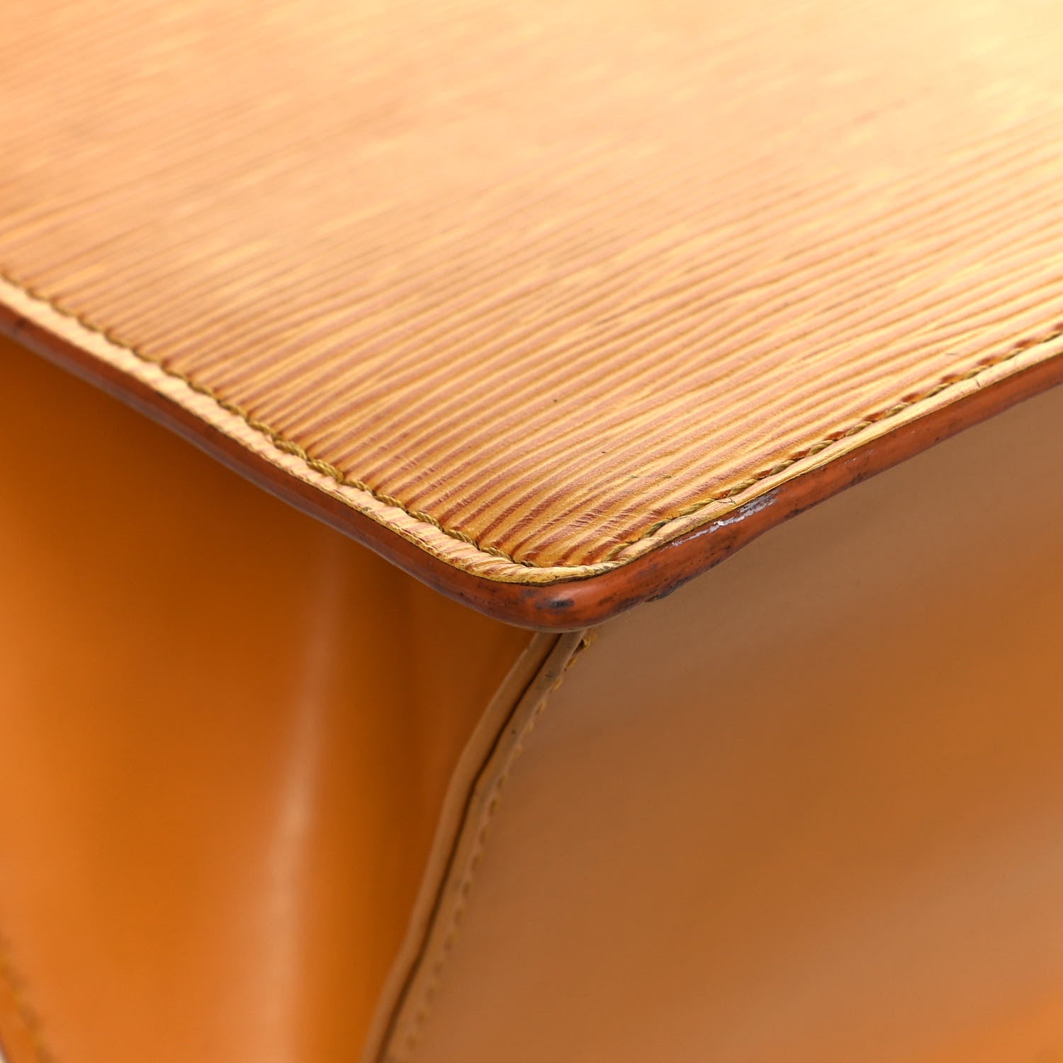 Louis Vuitton Epi Sac Triangle Tassil 6 of 14