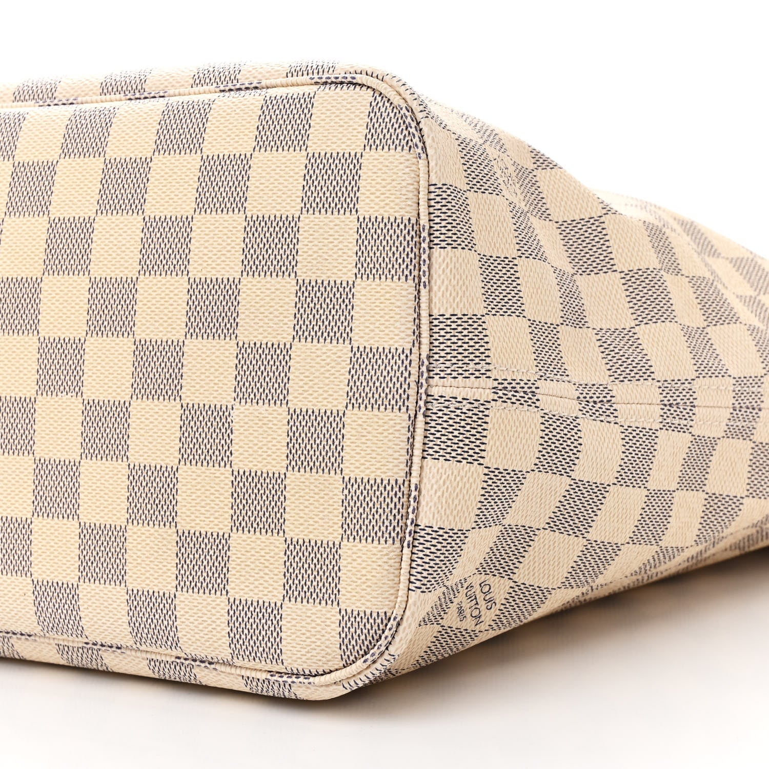 Louis Vuitton Damier Azur Neo Neverfull MM 11 of 15