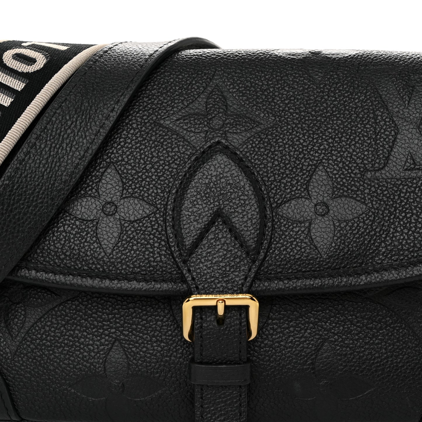 Empreinte Monogram Giant Diane Black