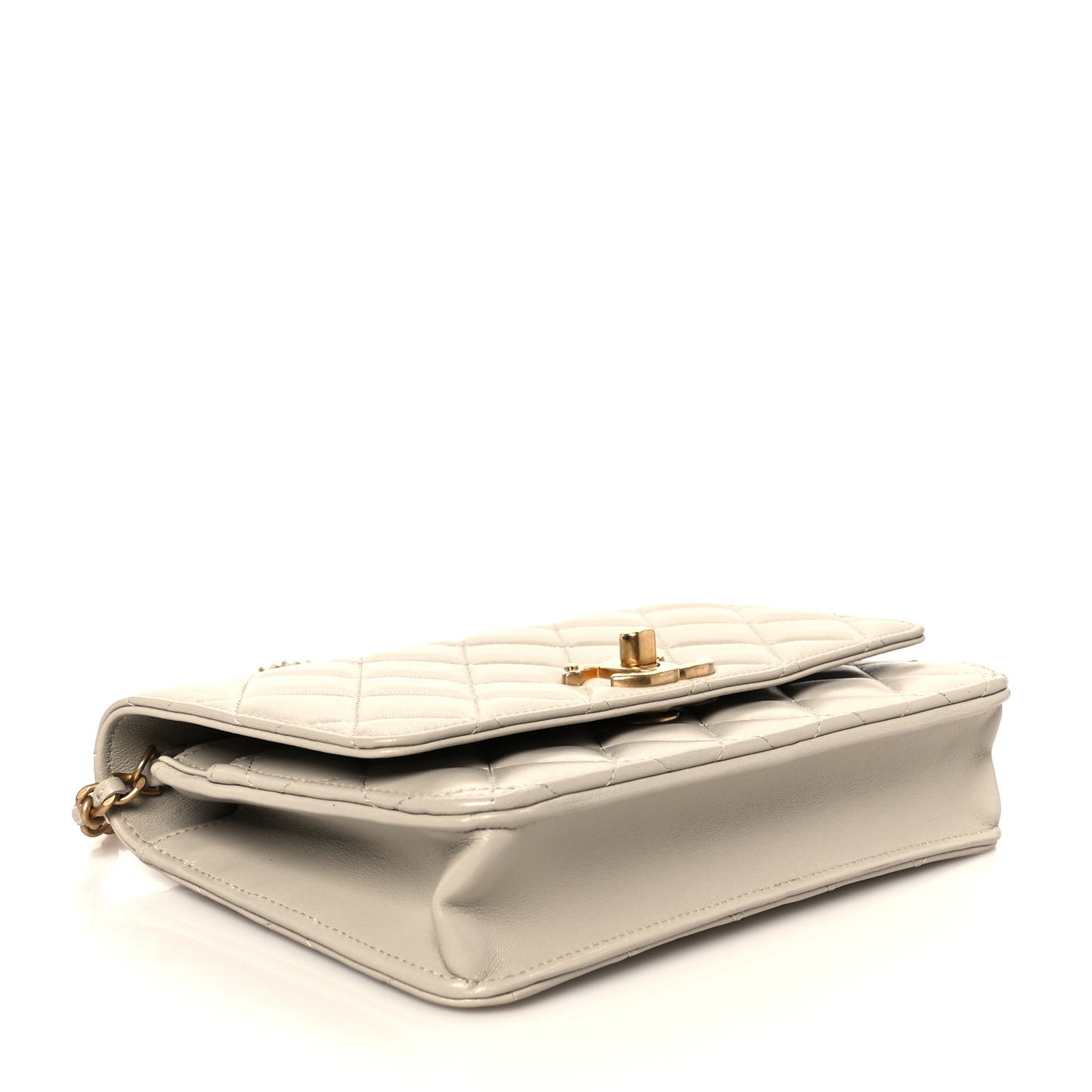 Lambskin Quilted CC Wallet on Chain WOC Light Beige