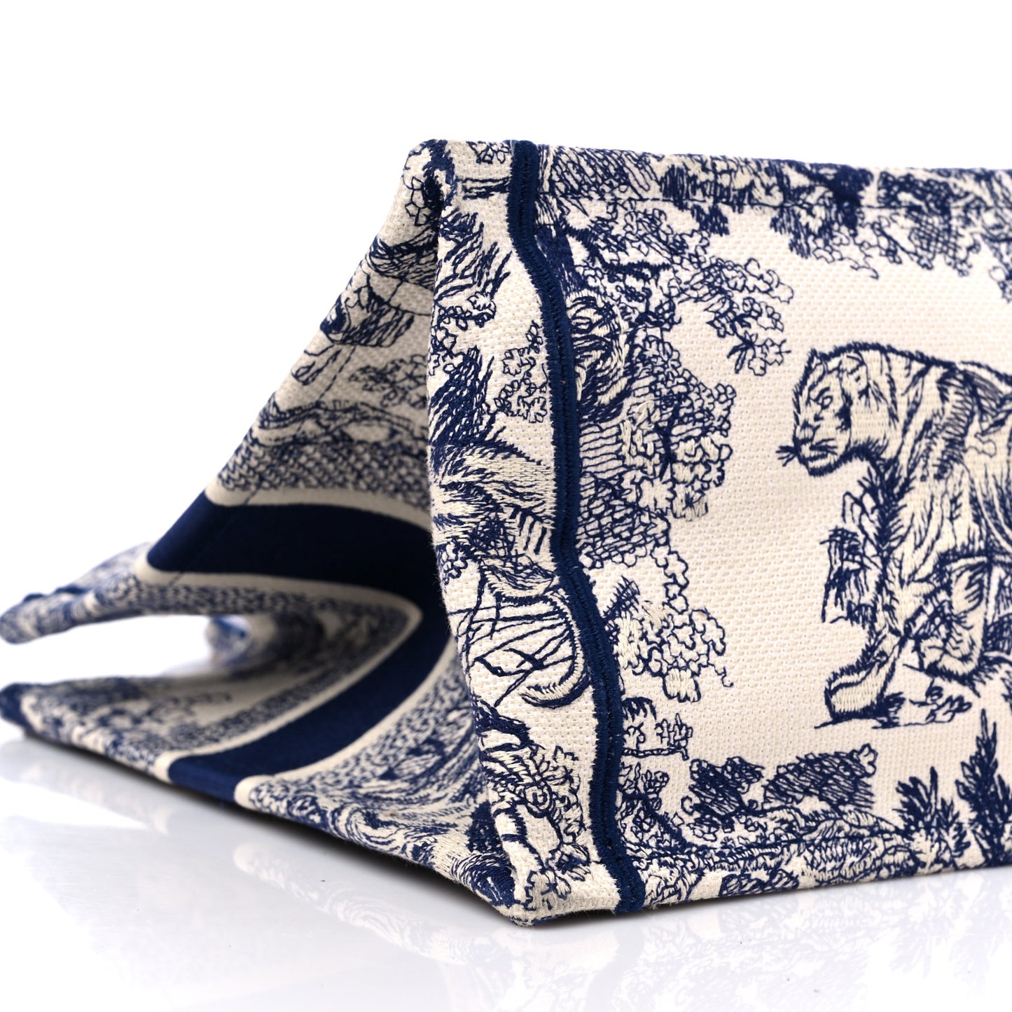 Canvas Embroidered Medium Dioriviera Toile De Jouy Book Tote Blue