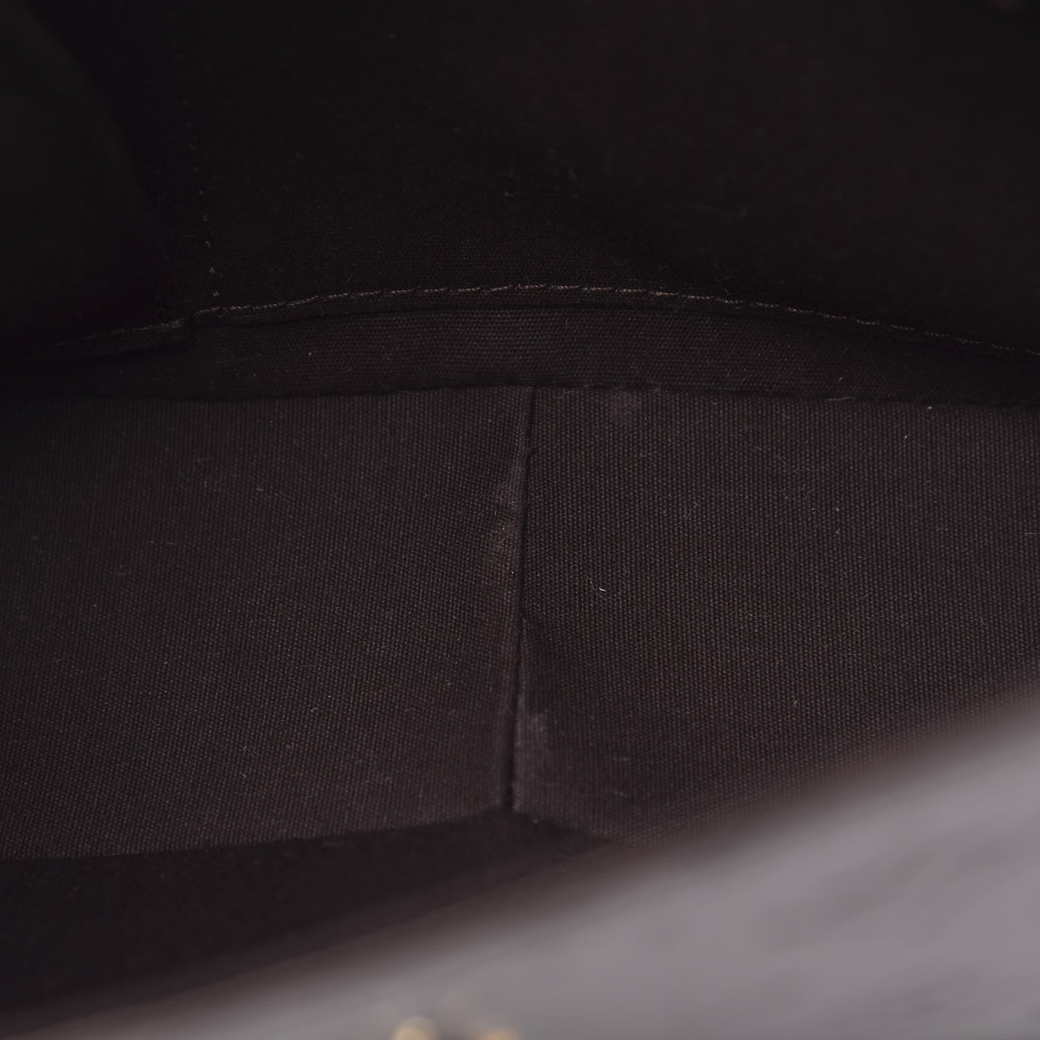 Louis Vuitton Vernis Rodeo Drive Amarante 12 of 12