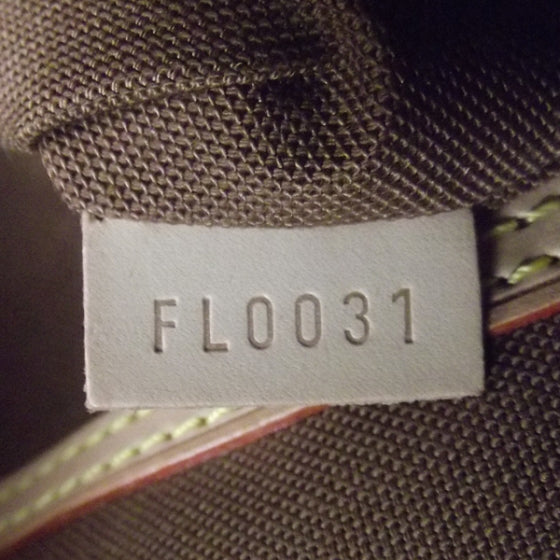 Louis Vuitton Monogram Alma 8 of 9