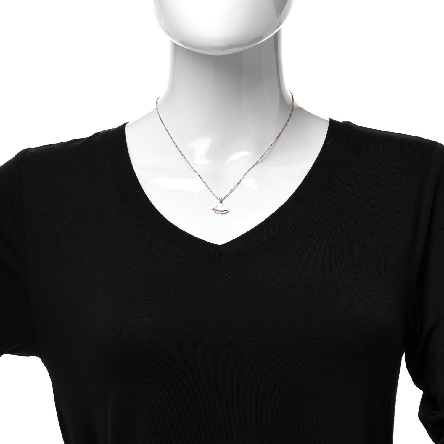 Bulgari 18K Yellow Gold Diamond Mother of Pearl Small Divas' Dream Pendant Necklace 2 of 8