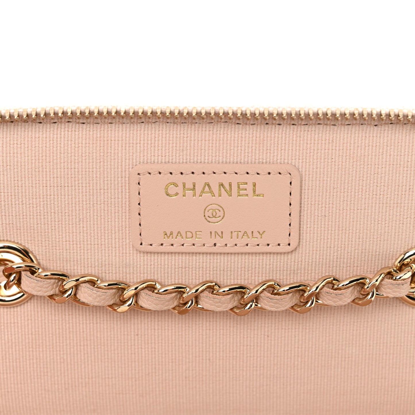 Caviar Quilted Small Vanity Case With Chain Light Pink