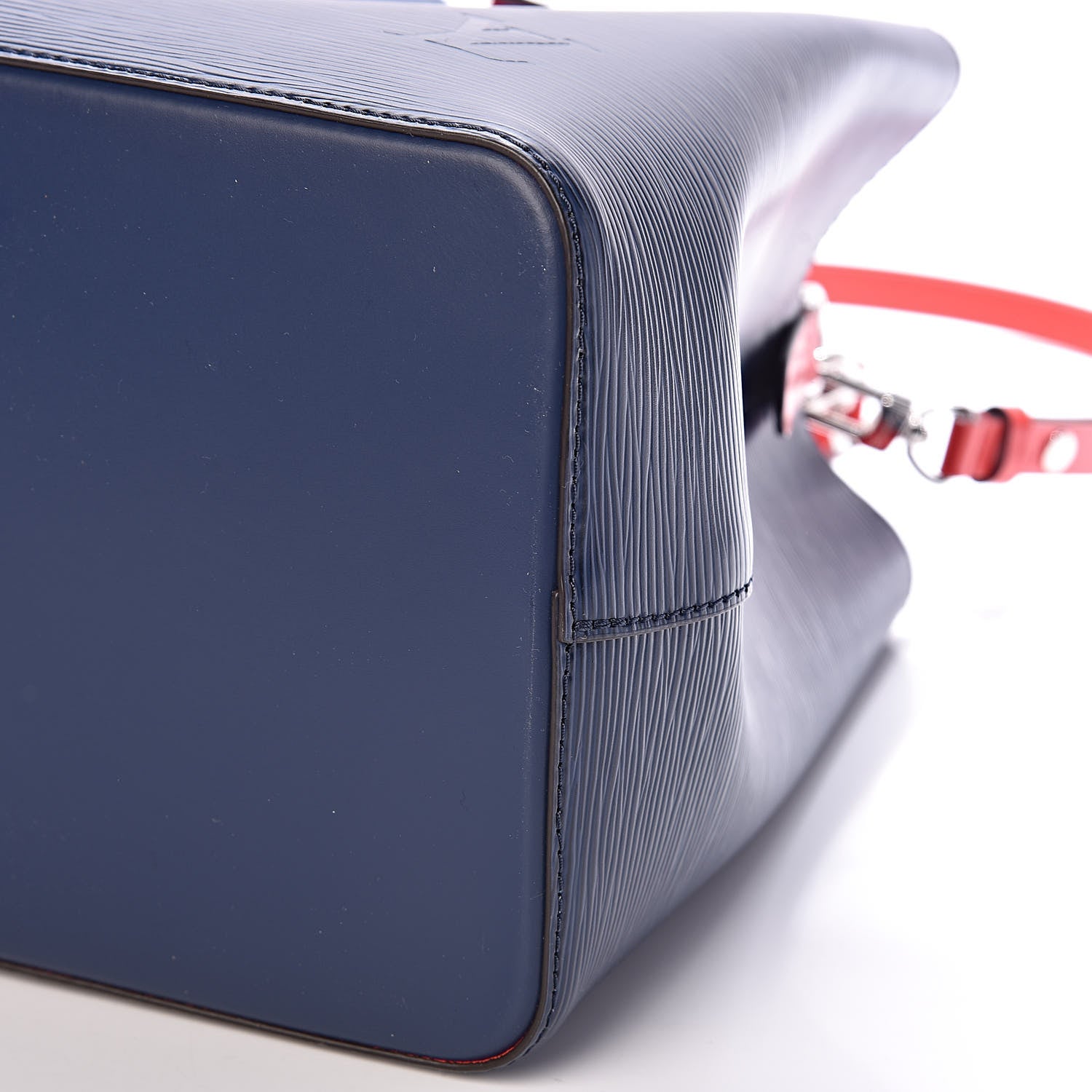Louis Vuitton Epi Neonoe Indigo Coquelicot 9 of 9