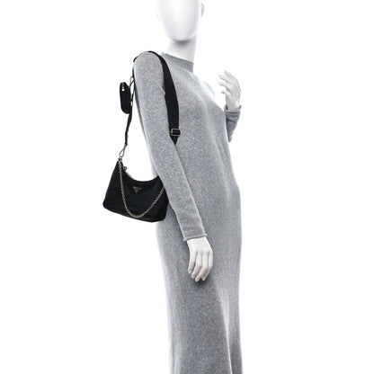 Prada Nylon Re-Edition 2005 Shoulder Bag Black 2 of 9