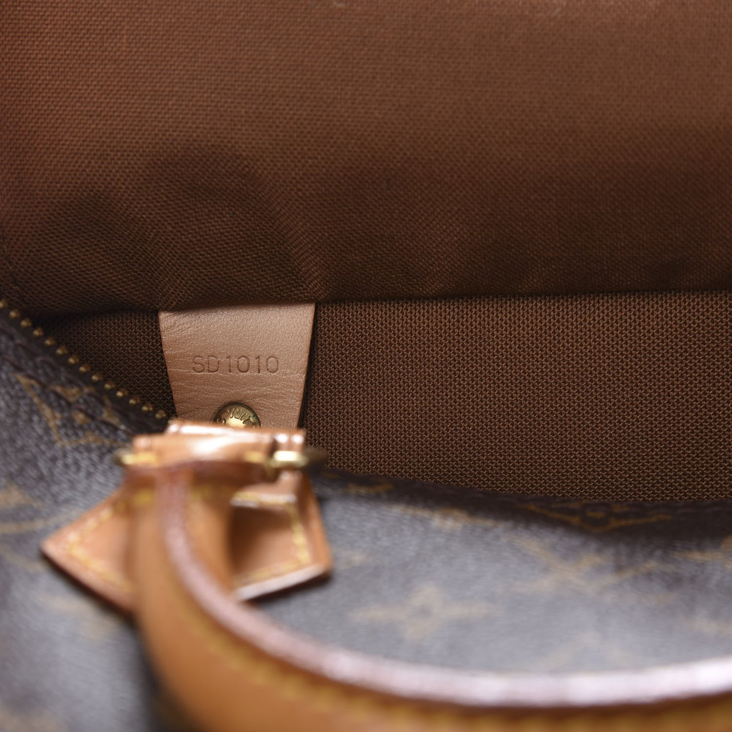 Louis Vuitton Monogram Speedy 25 9 of 11