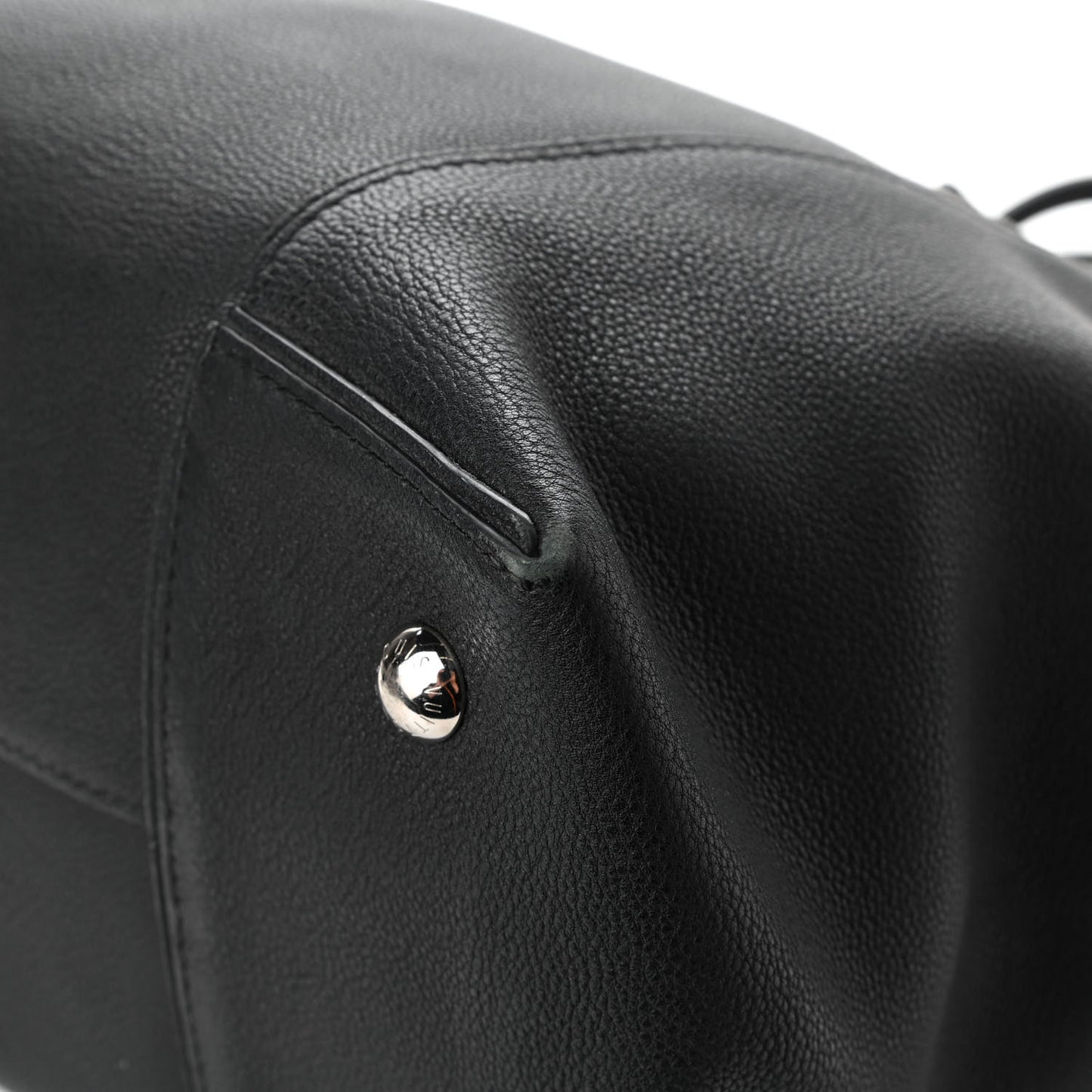 Veau Cachemire Soft Lockit MM Black