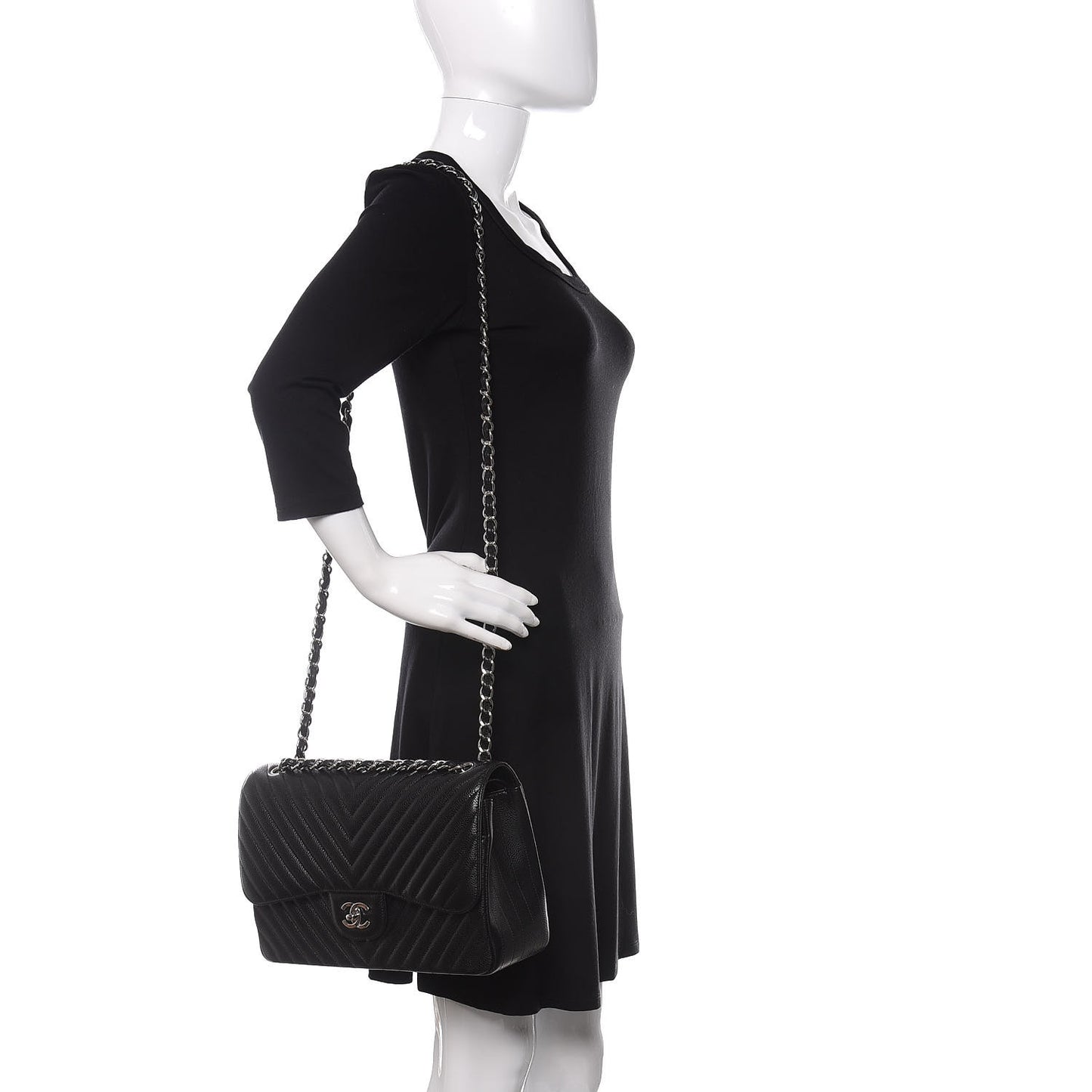 Caviar Chevron Quilted Jumbo Double Flap Black