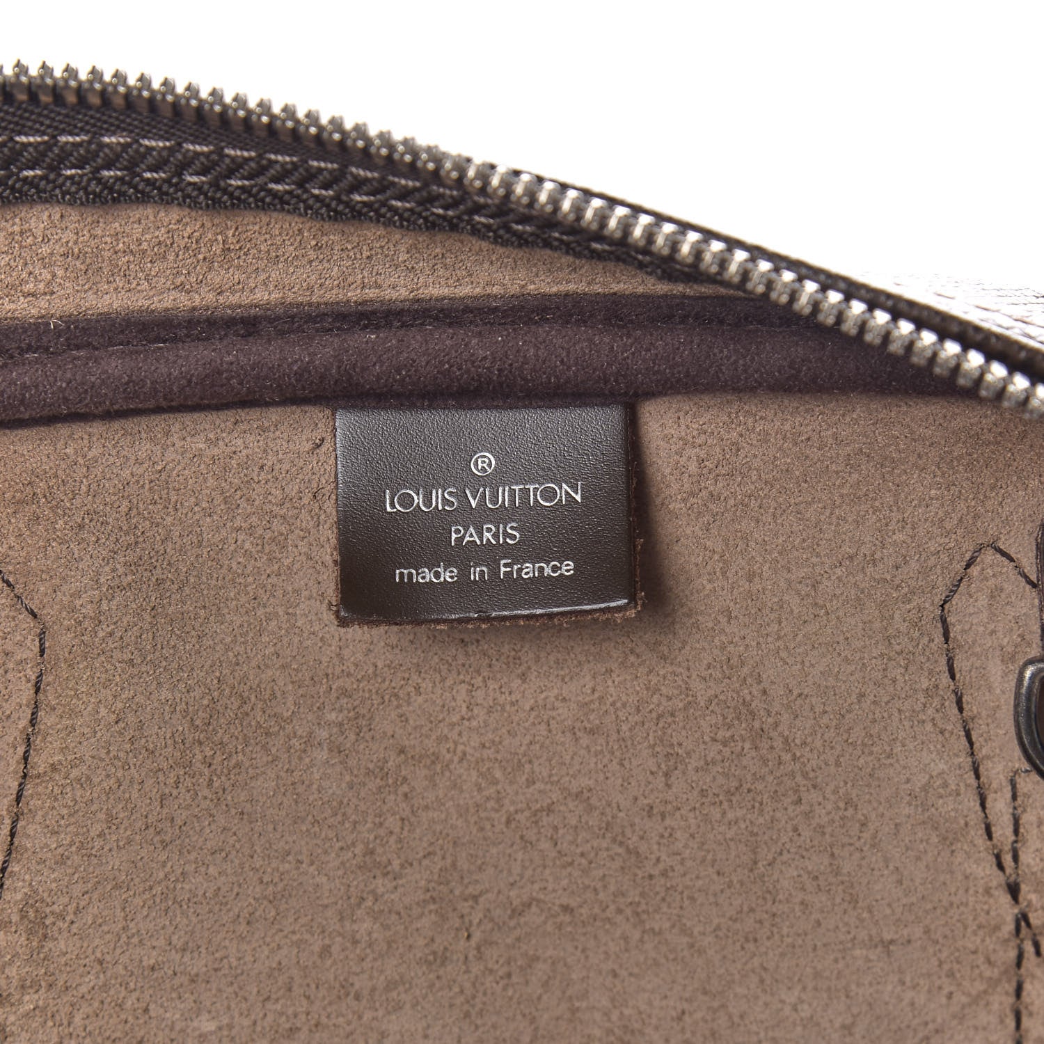 Louis Vuitton Taiga Kendall PM Grizzli 5 of 8