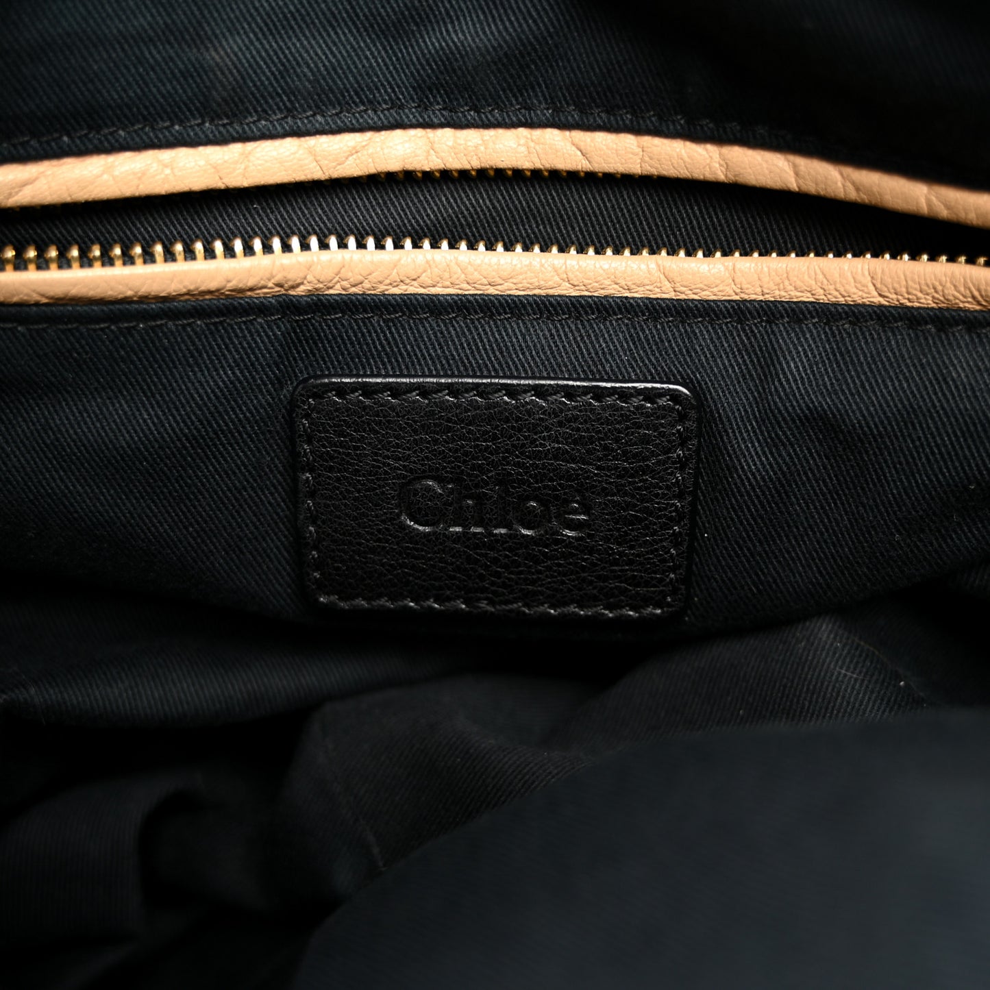Calfskin Medium Paraty Black