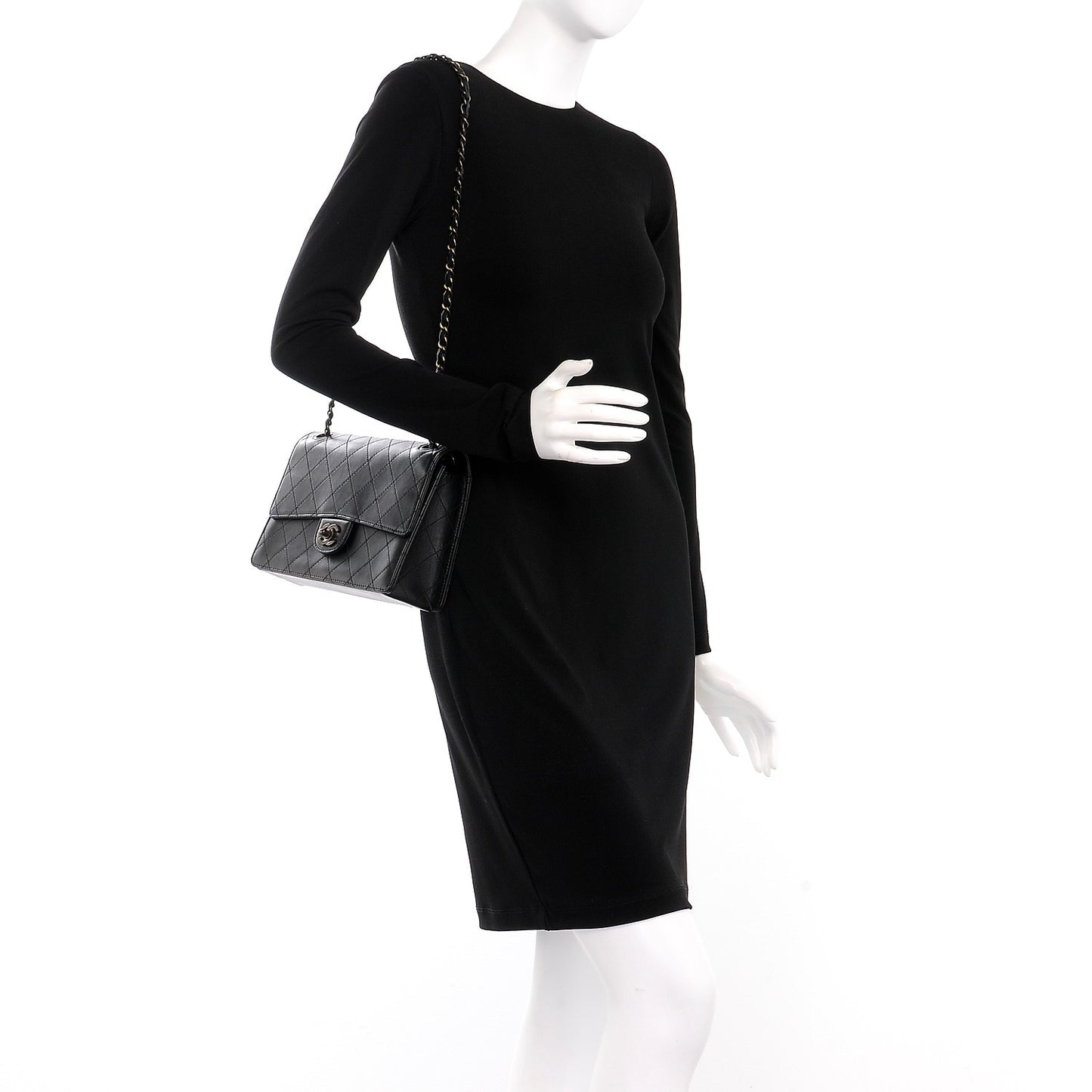 Calfskin Stitched Medium Single Flap Black