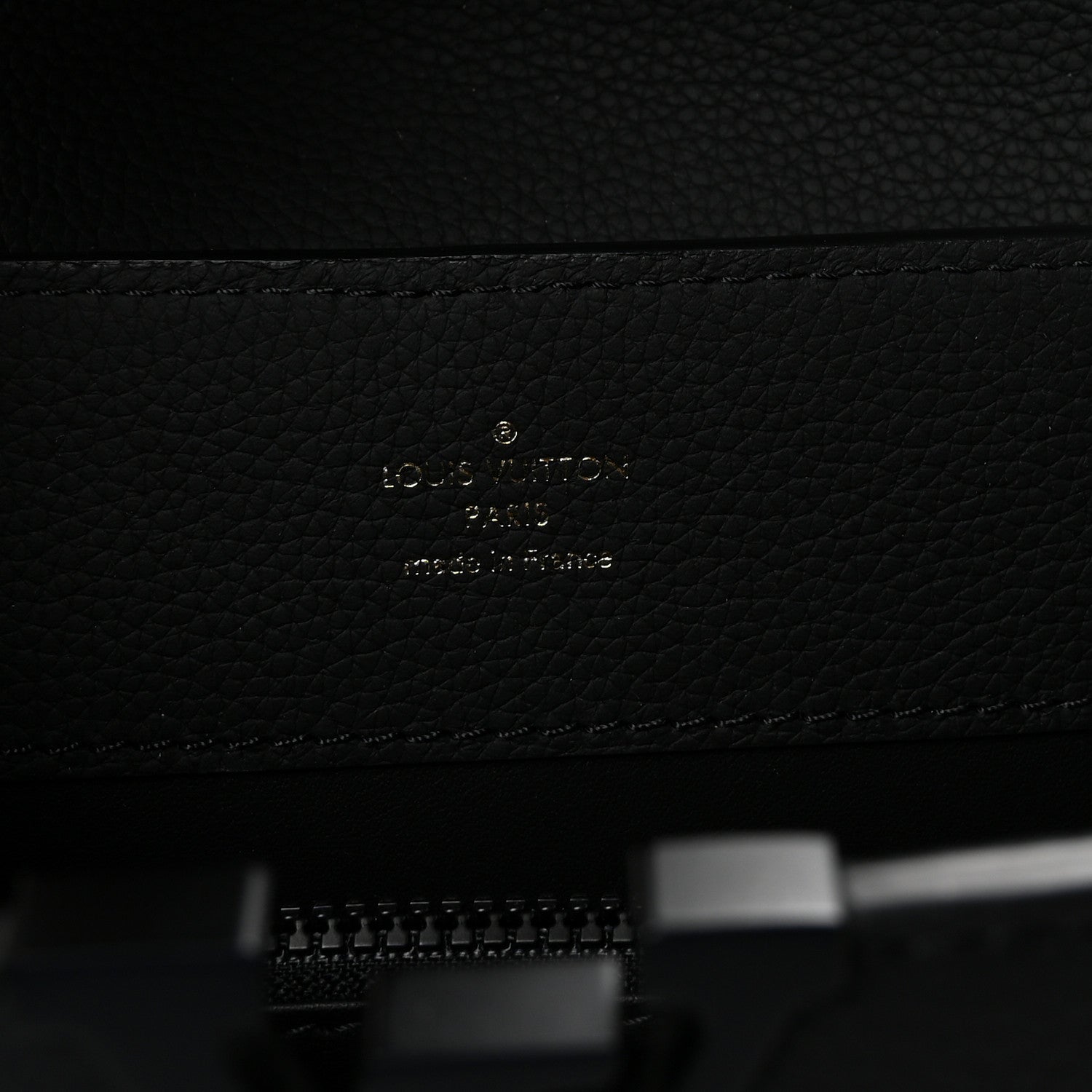 Louis Vuitton Taurillon Capucines East West MM Matte Black 6 of 9