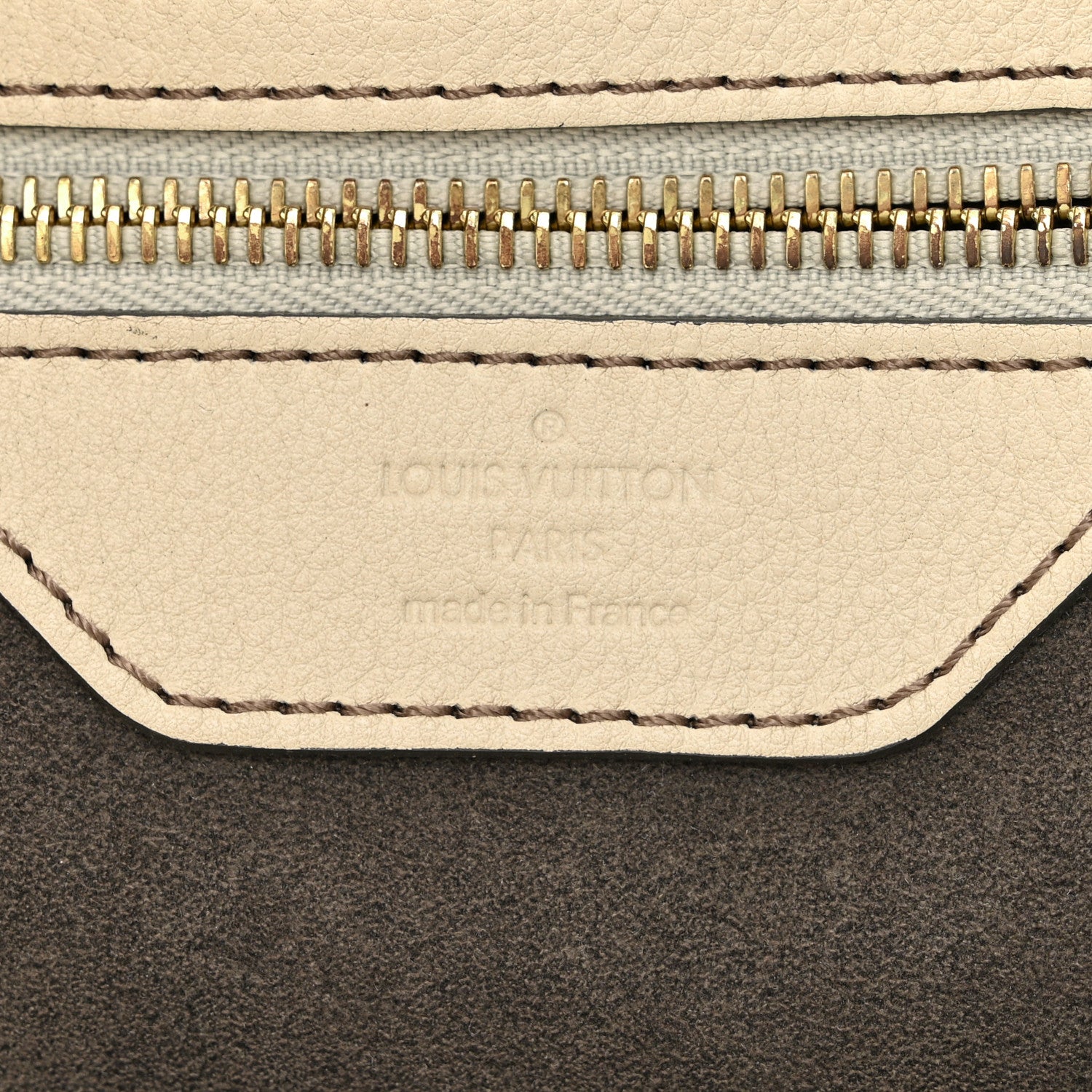 Louis Vuitton Mahina XL Gris 6 of 13