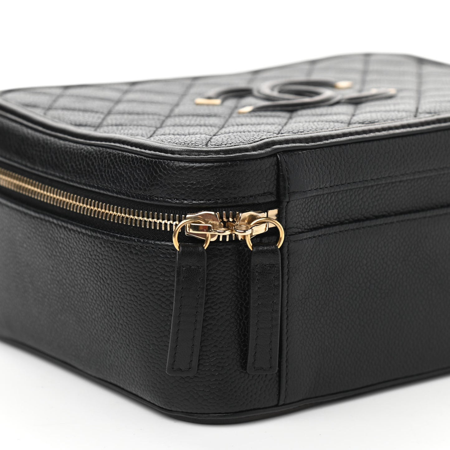 Caviar Quilted Large CC Filigree Vanity Case Black