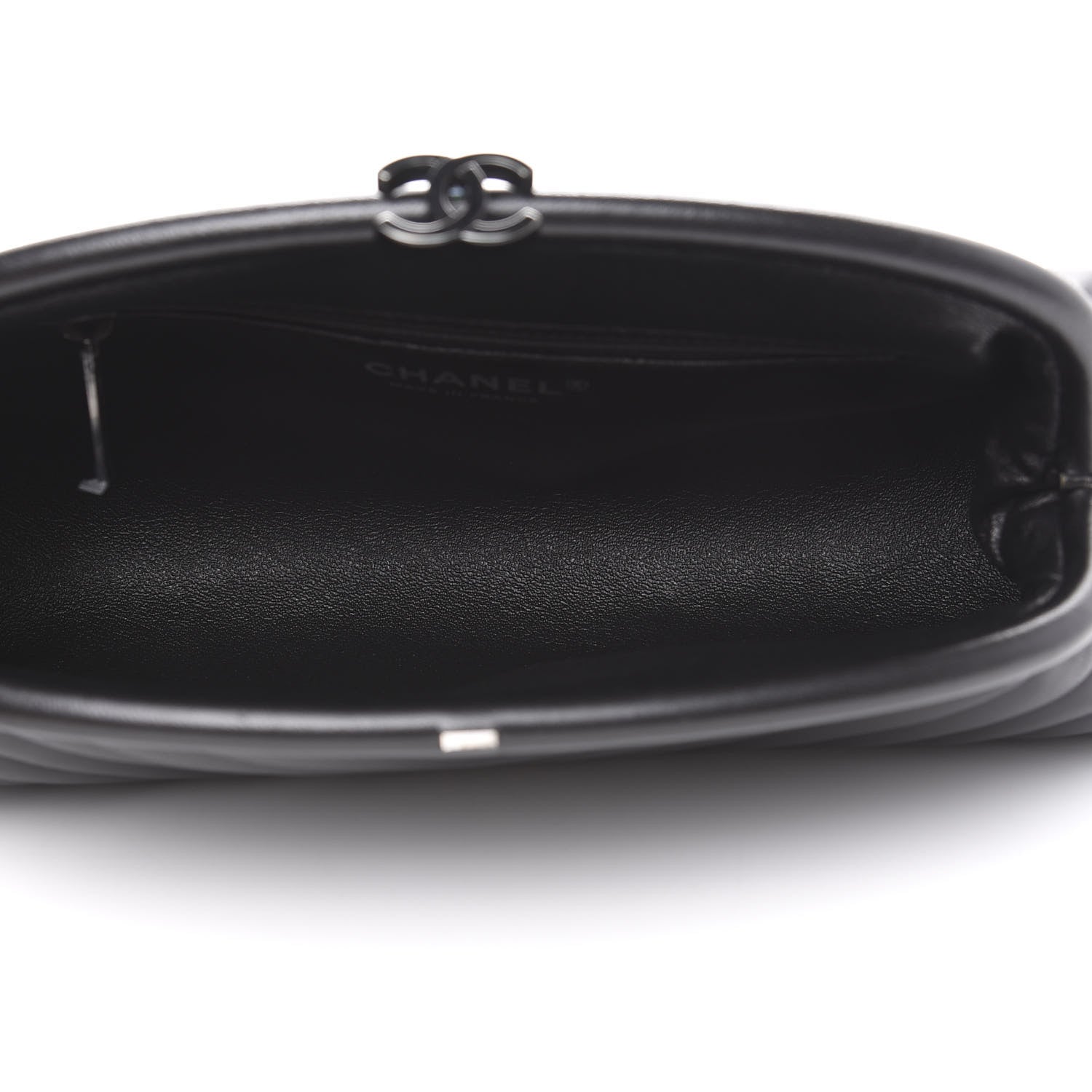 Chanel Lambskin Chevron Quilted Timeless Clutch So Black 4 of 10