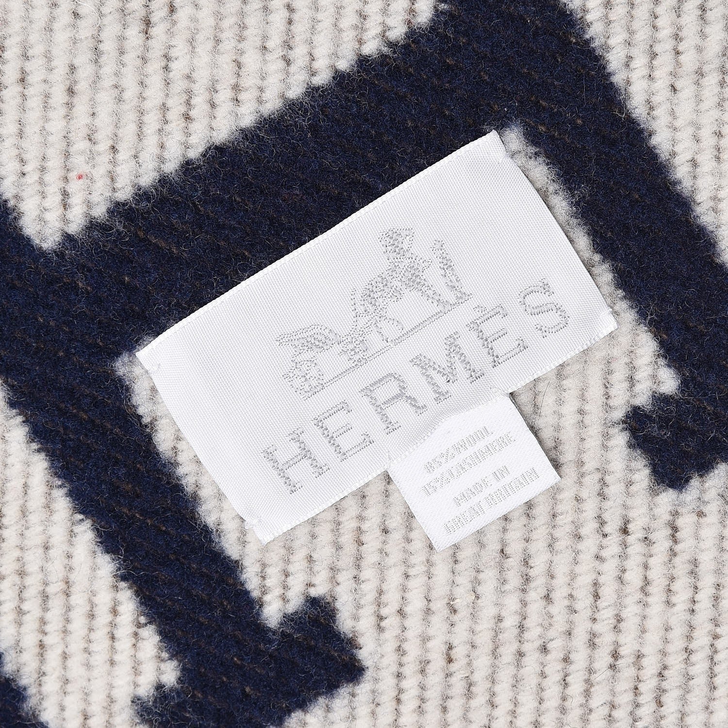 Hermes Wool Cashmere Avalon Blanket Ecru Navy 4 of 4