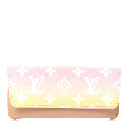 Louis Vuitton Monogram Giant By The Pool Woody Glasses Case Light Pink 1 of 7
