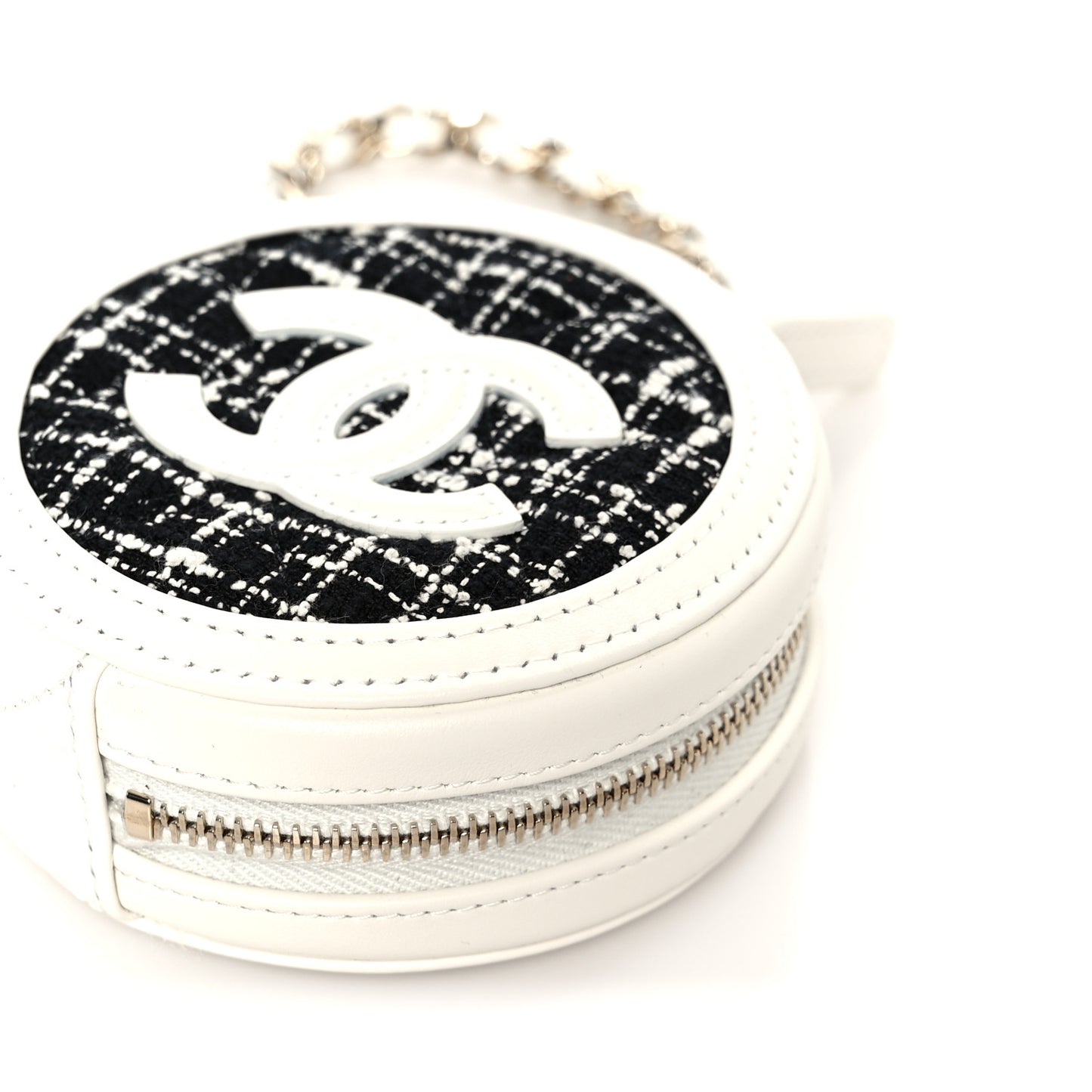 Tweed Quilted Round Filigree Pouch With Chain White Black