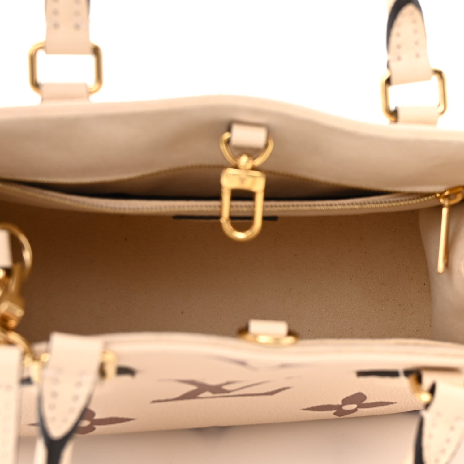 Louis Vuitton Empreinte Monogram Giant Onthego PM Creme Bois de Rose 5 of 9