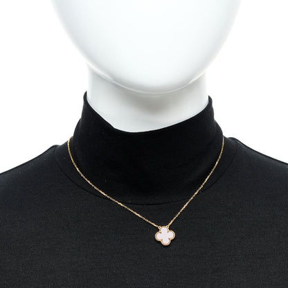 Van Cleef & Arpels 18K Yellow Gold Carnelian Vintage Alhambra Pendant Necklace 2 of 4