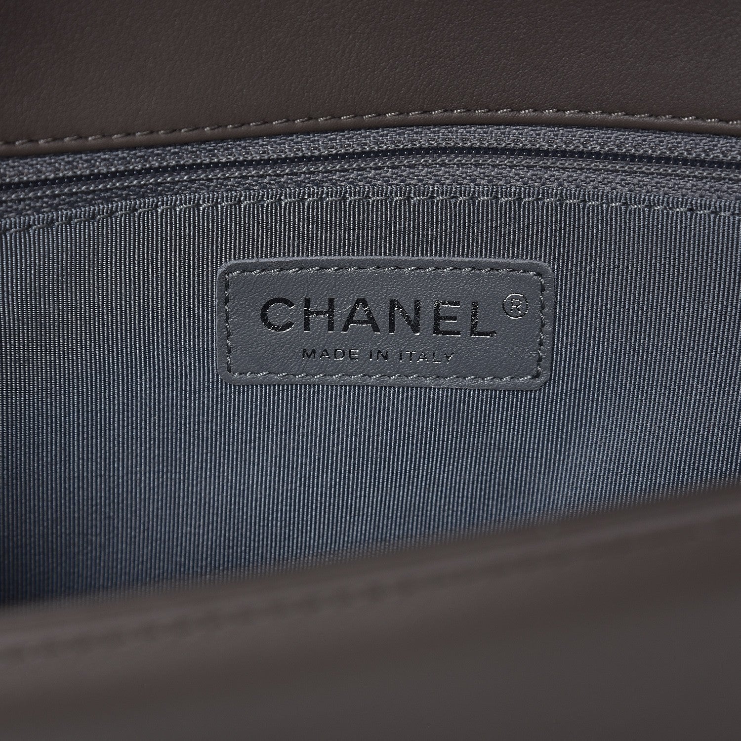 Chanel Calfskin Chevron New Medium Boy Flap Grey 6 of 9