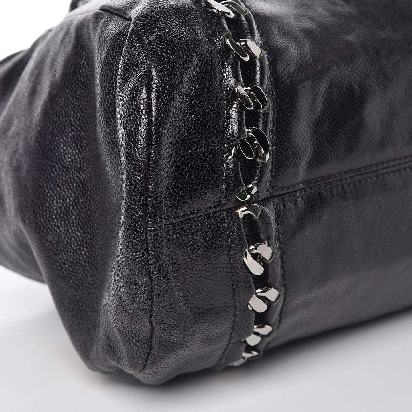 Glazed Caviar Modern Chain Tote Black