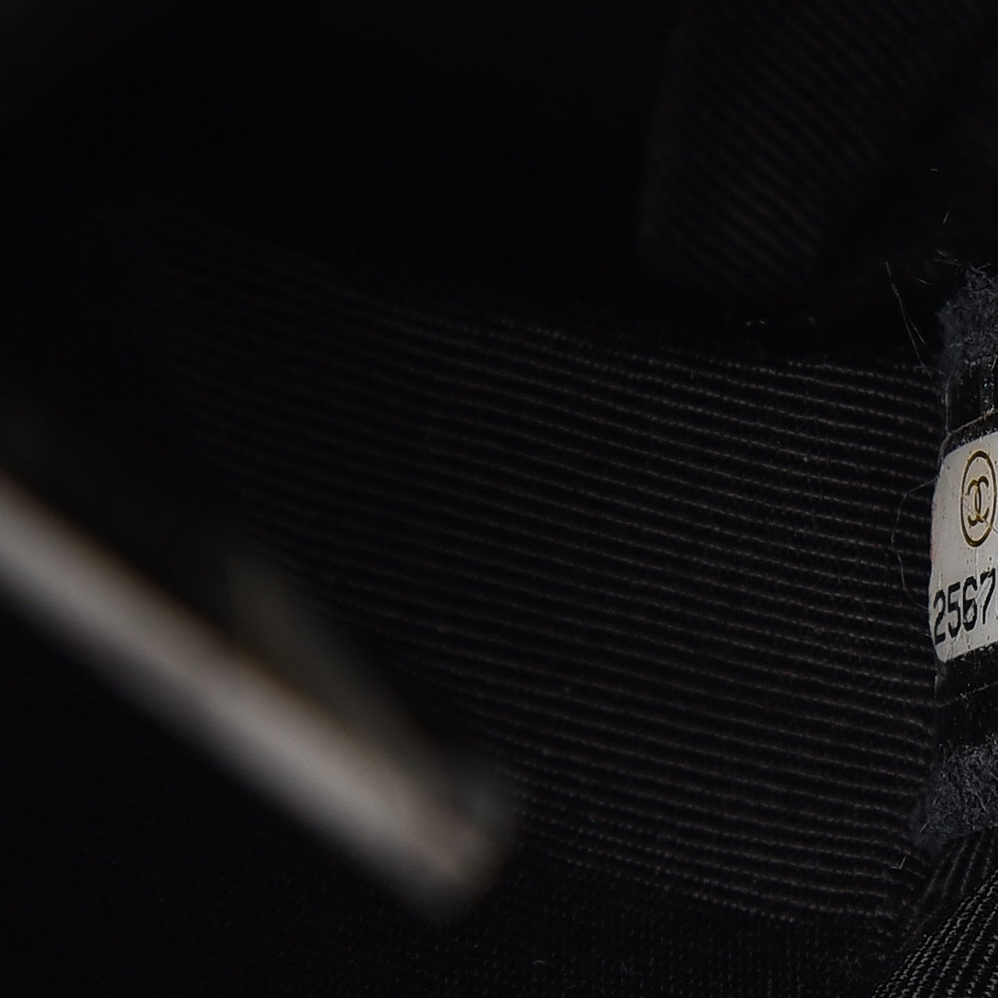 Caviar Quilted New Medium Boy Flap Black