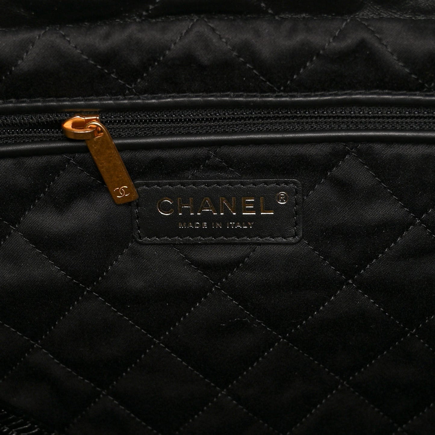 Shiny Calfskin Quilted Large Chanel 22 Black
