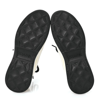 Chanel Velvet Calfskin Mixed Fibers CC Sneakers 39.5 Ivory Black 5 of 8