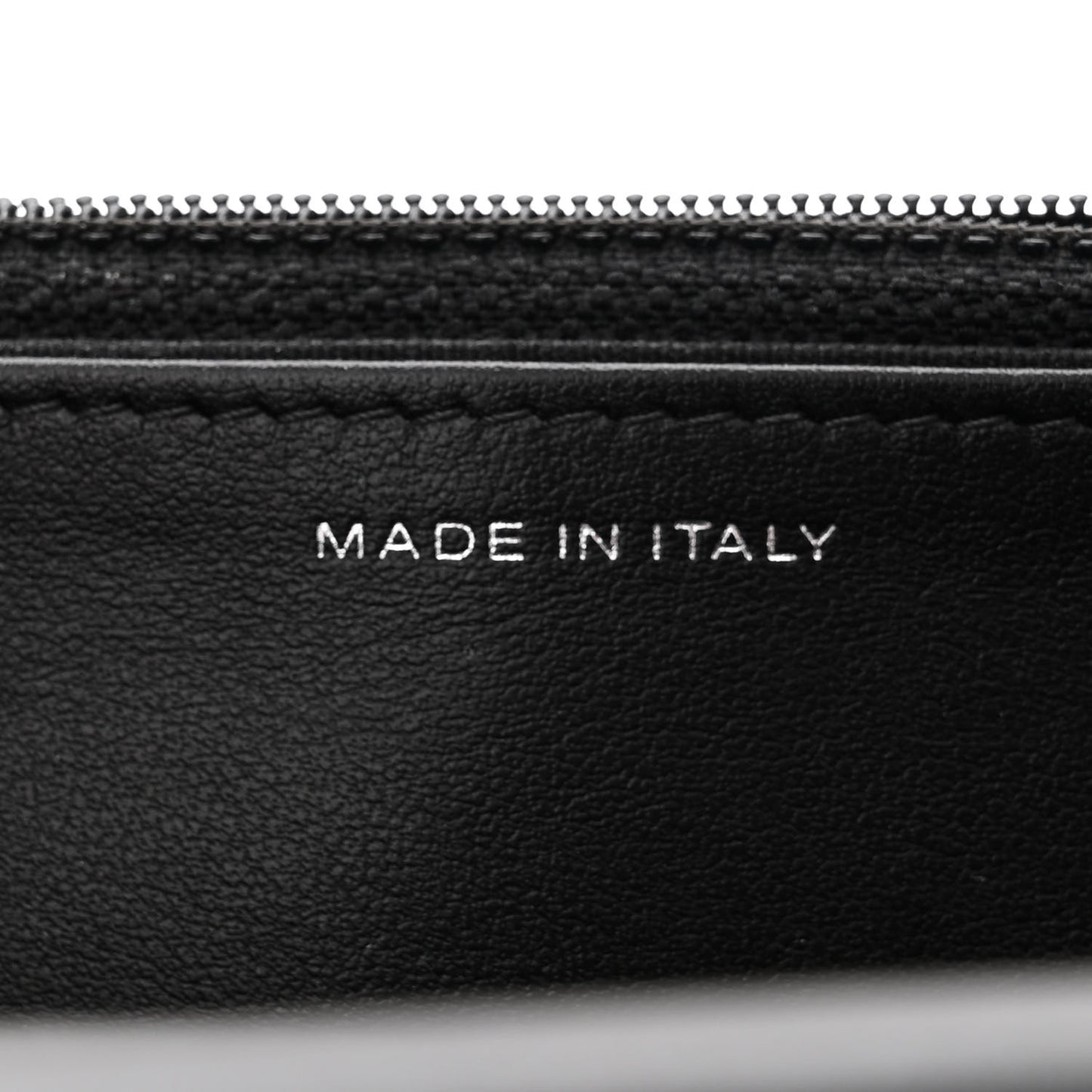 Caviar Quilted Boy Wallet On Chain WOC Black