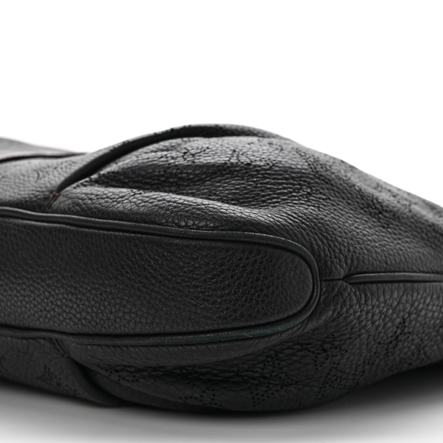 Louis Vuitton Mahina Selene MM Black 8 of 8
