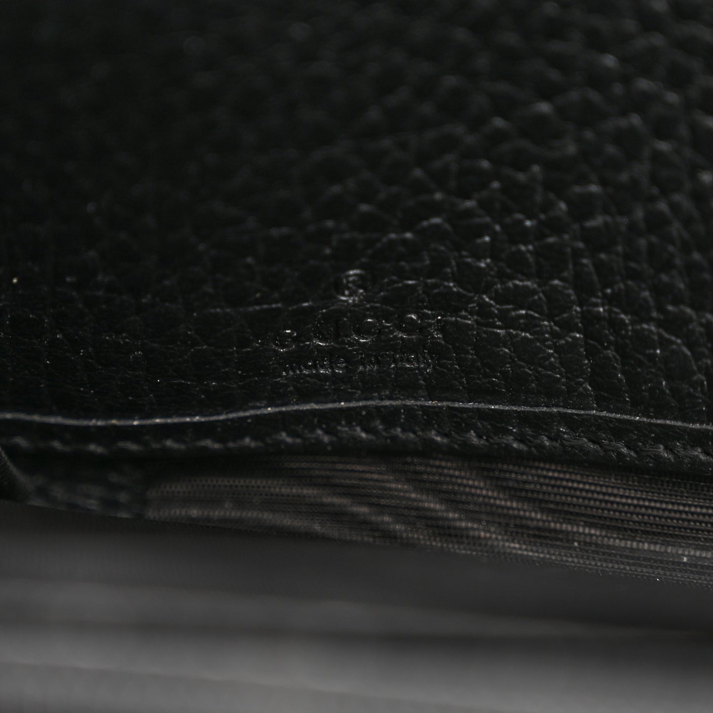 Dollar Calfskin GG Supreme Monogram GG Marmont Zip Around Wallet Black Beige Ebony