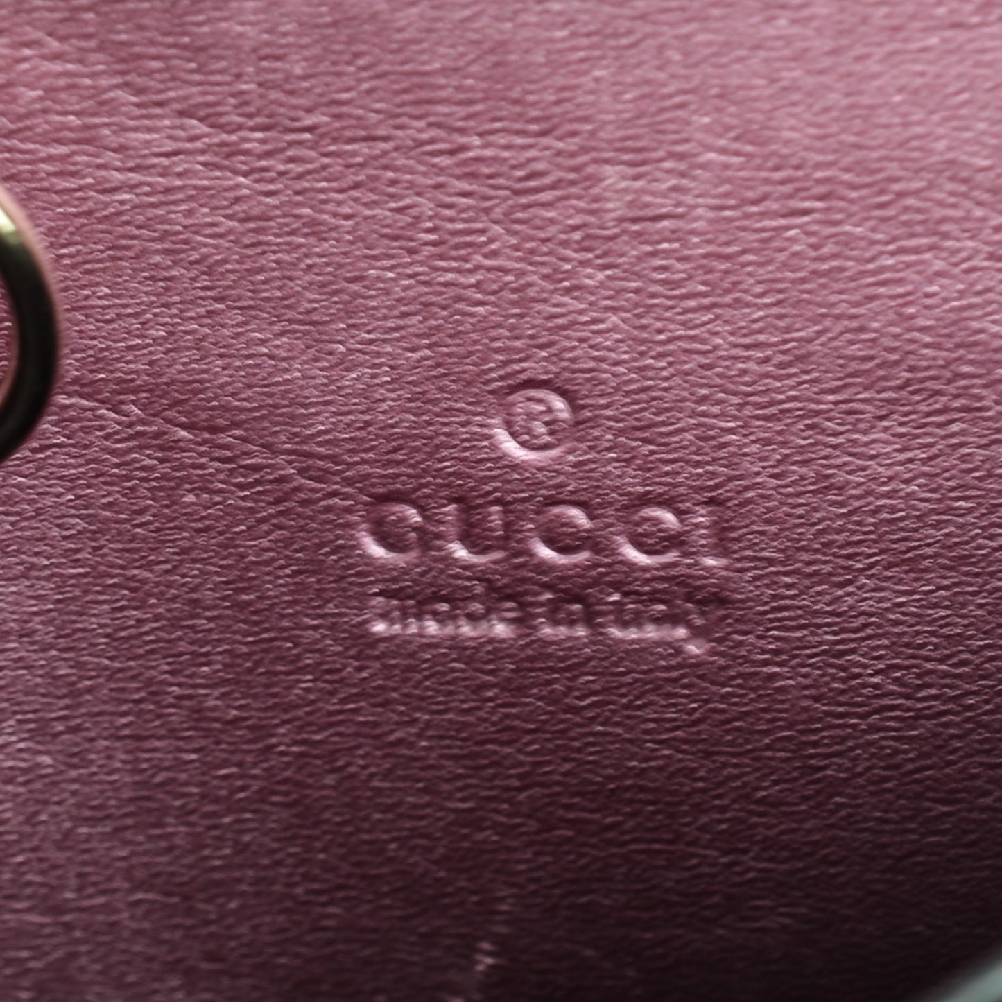 Guccissima Heart Detail Zip Around Card Case Pink