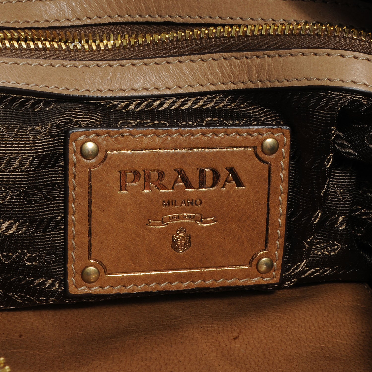 Prada Cervo Shine Hobo Nocciolo 7 of 9