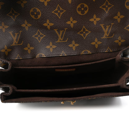 Louis Vuitton Monogram Pochette Metis 4 of 4