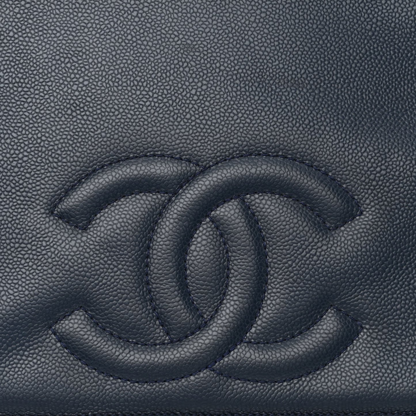 Caviar Timeless CC Accordion Flap Navy