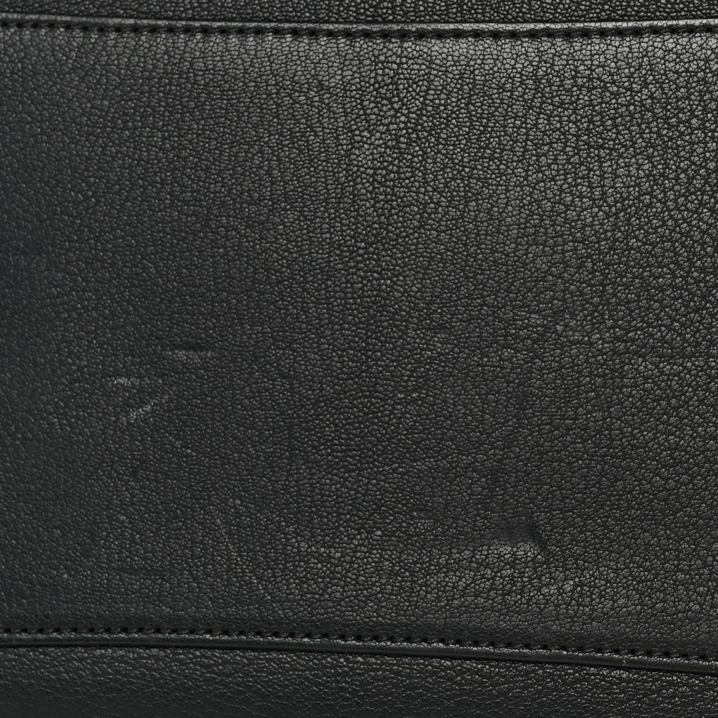 Sugar Goatskin Medium Antigona Black